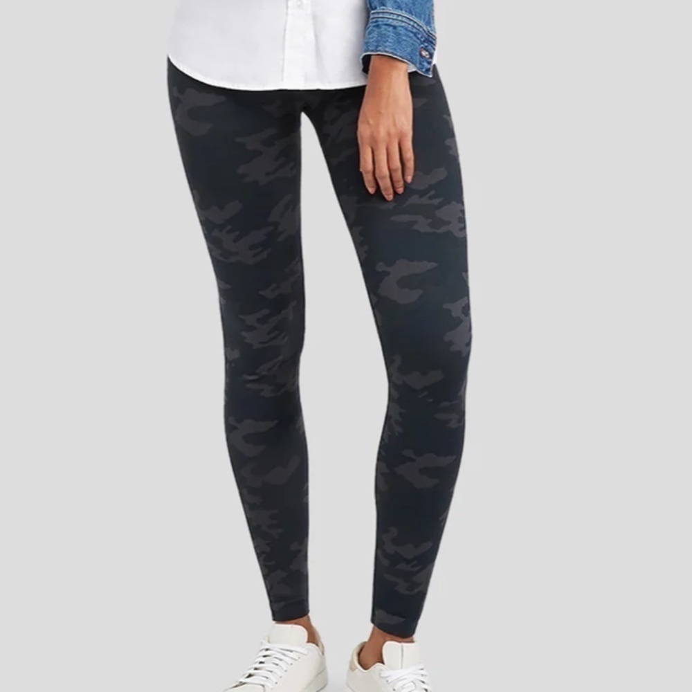 SPANX| LOOK AT ME NOW LEGGINGS